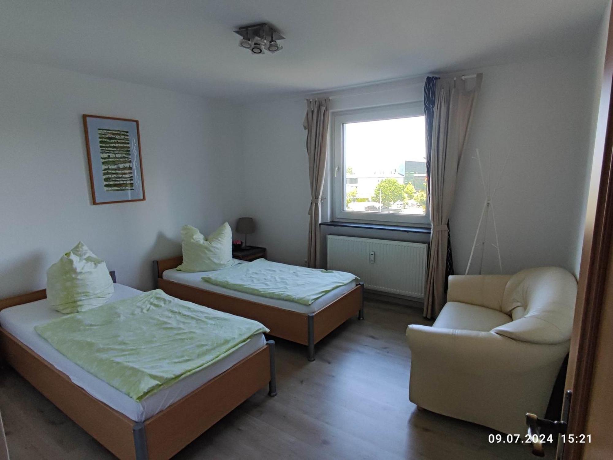 Apartment Expoview - Across Fair Entrance, 80sqm, Citycenter 12min